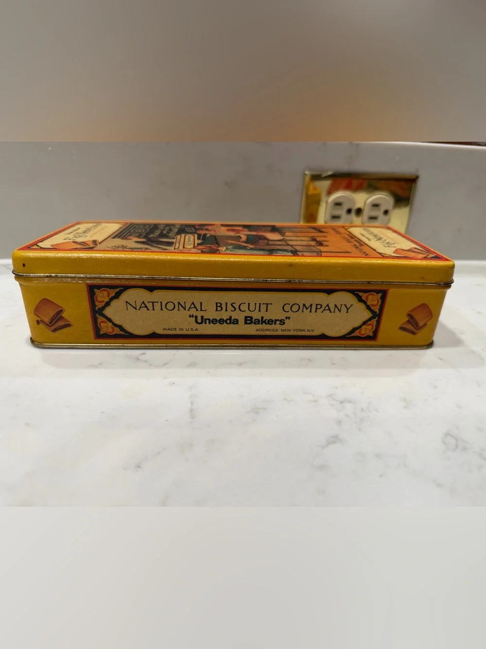 Vintage Nabisco Fig Newtons Decorative Metal Tin